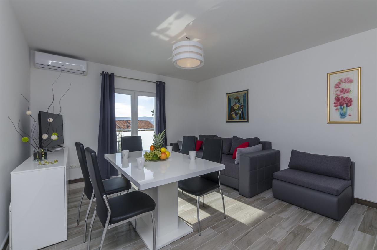 Apartments Lorenzo Локва Рогозница Екстериор снимка